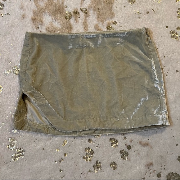 NWT FREE PEOPLE 0 Women's Annalise Velvet Mini Skirt - Picture 6 of 6